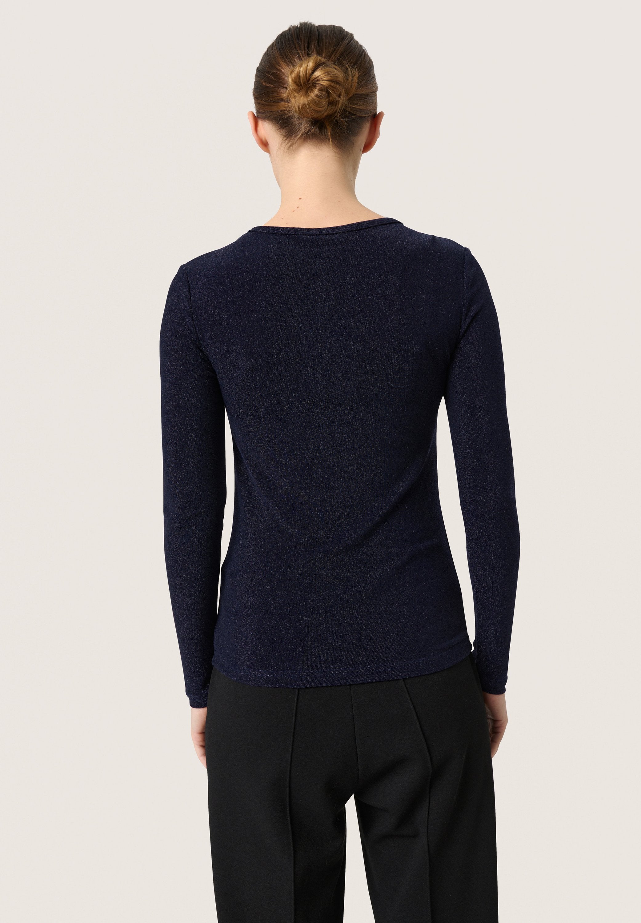 Soaked in Luxury LARA ROUND NECK
