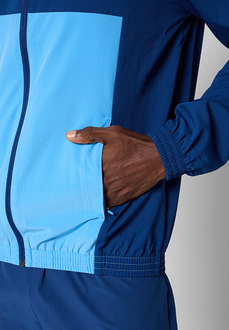 Lacoste Sport