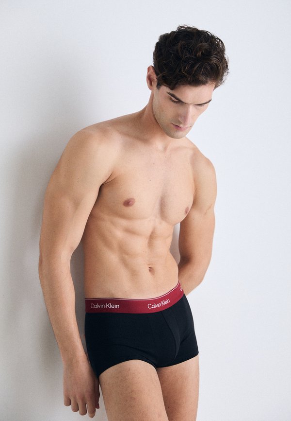 Calvin Klein Underwear ICON 3 PACK - Trunks - black/fall berry
