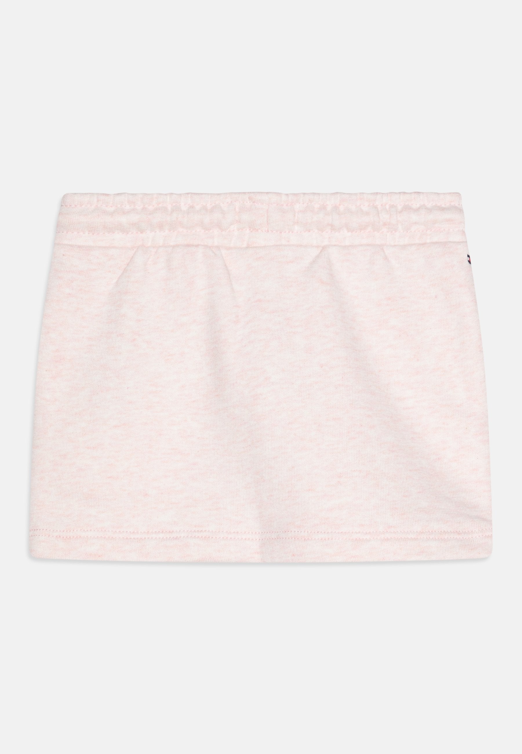 PLEAT SKIRT Media 4