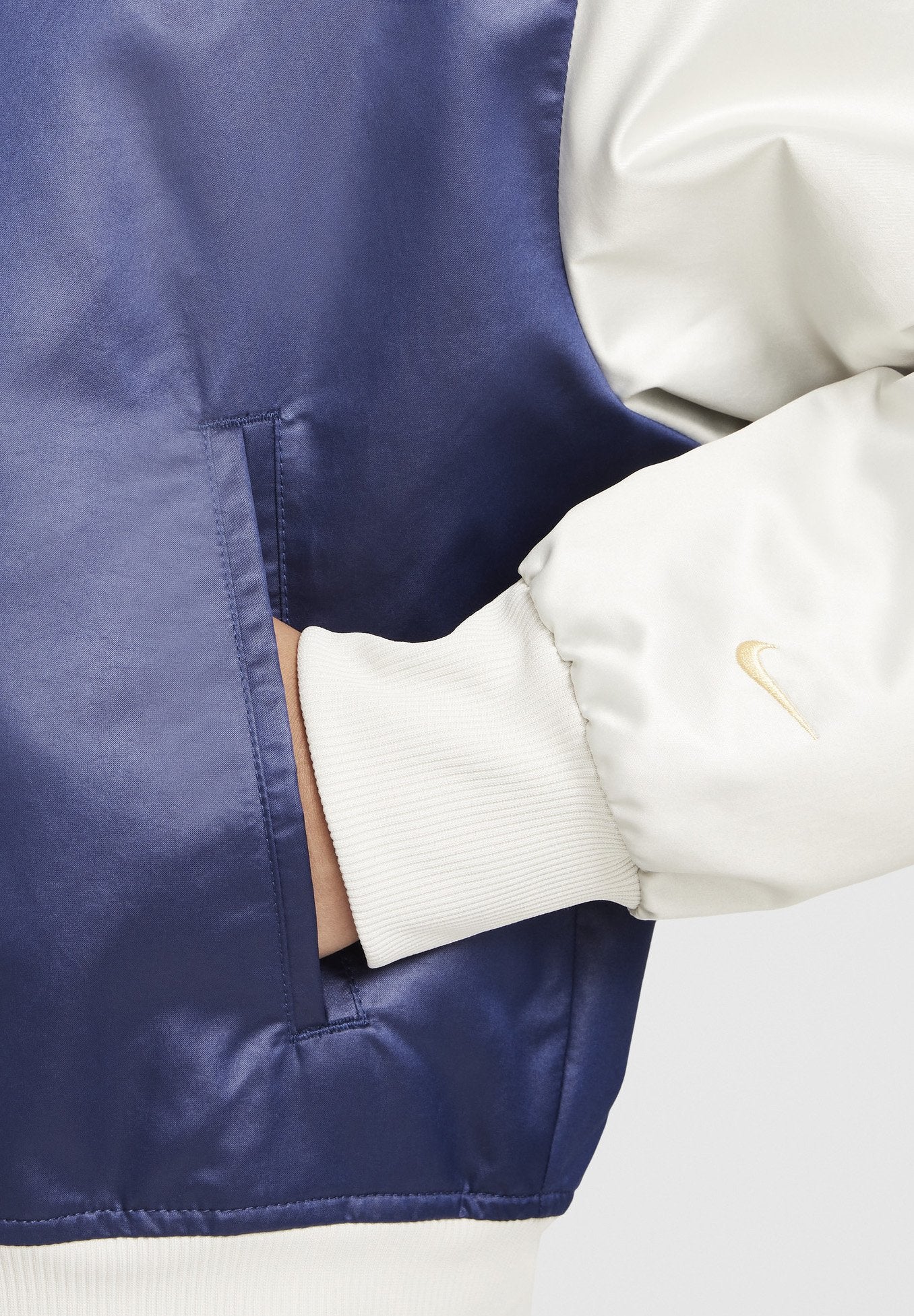 Nike Sportswear VARSITY