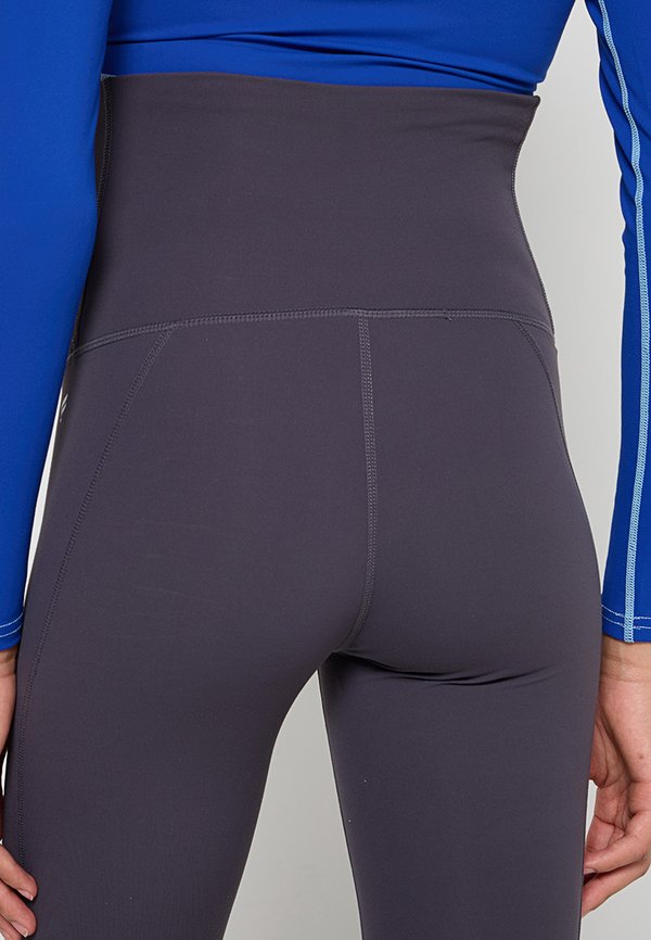 Fabletics