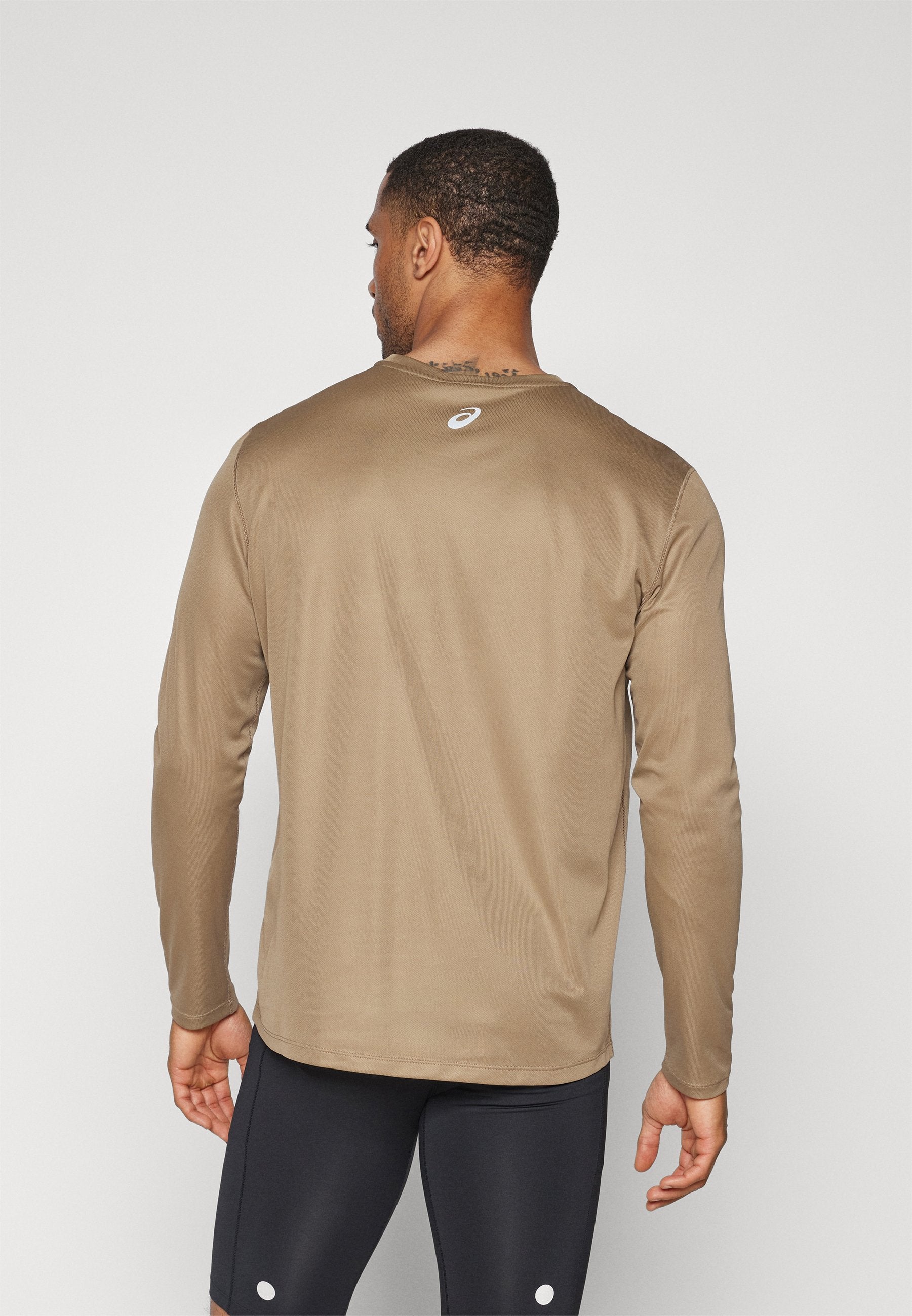 ASICS FUJITRAIL LOGO TOP