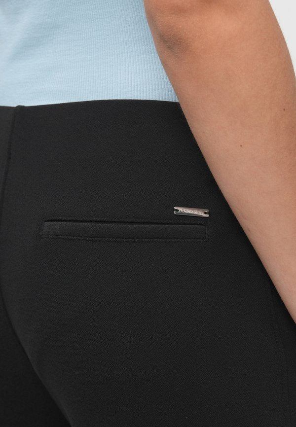 Calvin Klein TAILORED PULL ON FLARE PANT