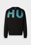 Schwarzer Sweatshirt mit einem großen, glatten türkisfarbenen "HU"-Logo auf der Vorderseite. Hergestellt aus weichem Stoff mit gerippten Bündchen und Ausschnitt.