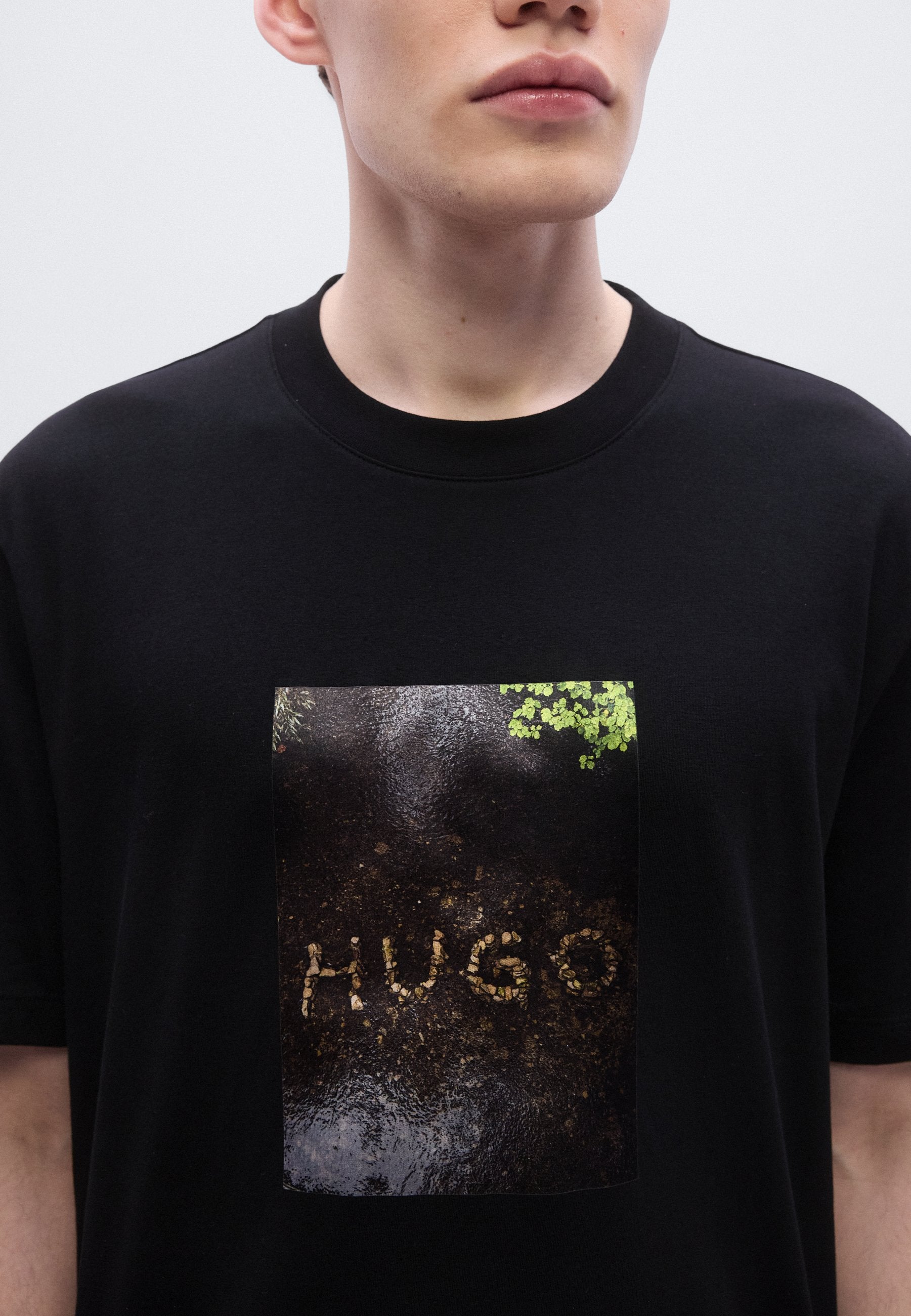 HUGO DORESTON