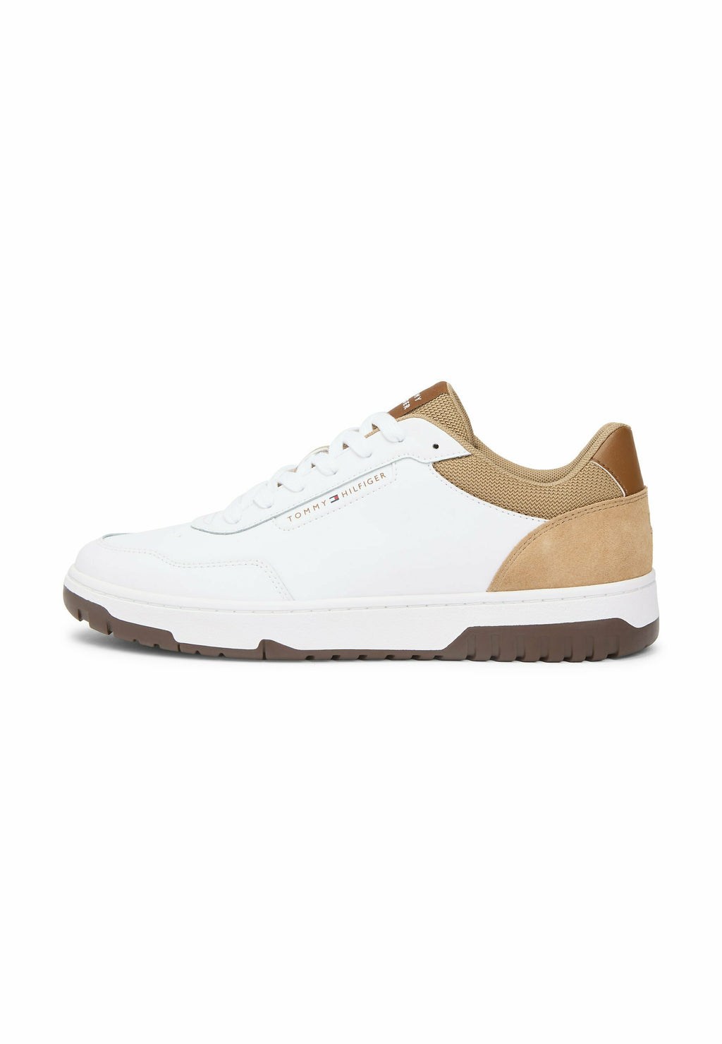 MIXED TEXTURE BASKETBALL TRAINERS WITH LEATHER Media 1