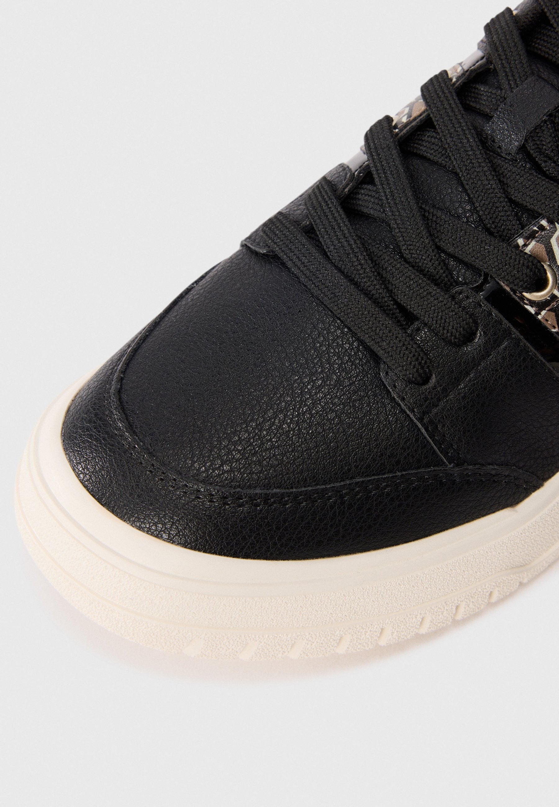 Armani Exchange Sneaker low Media 5