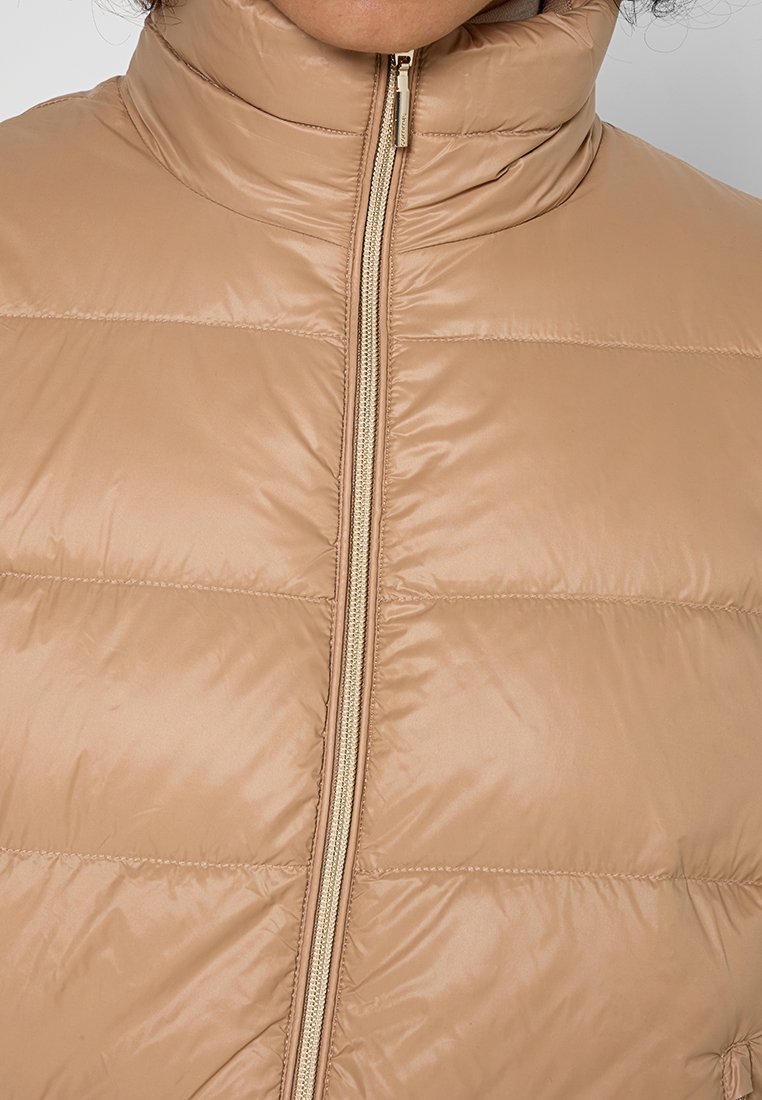 comma Daunenjacke Media 3