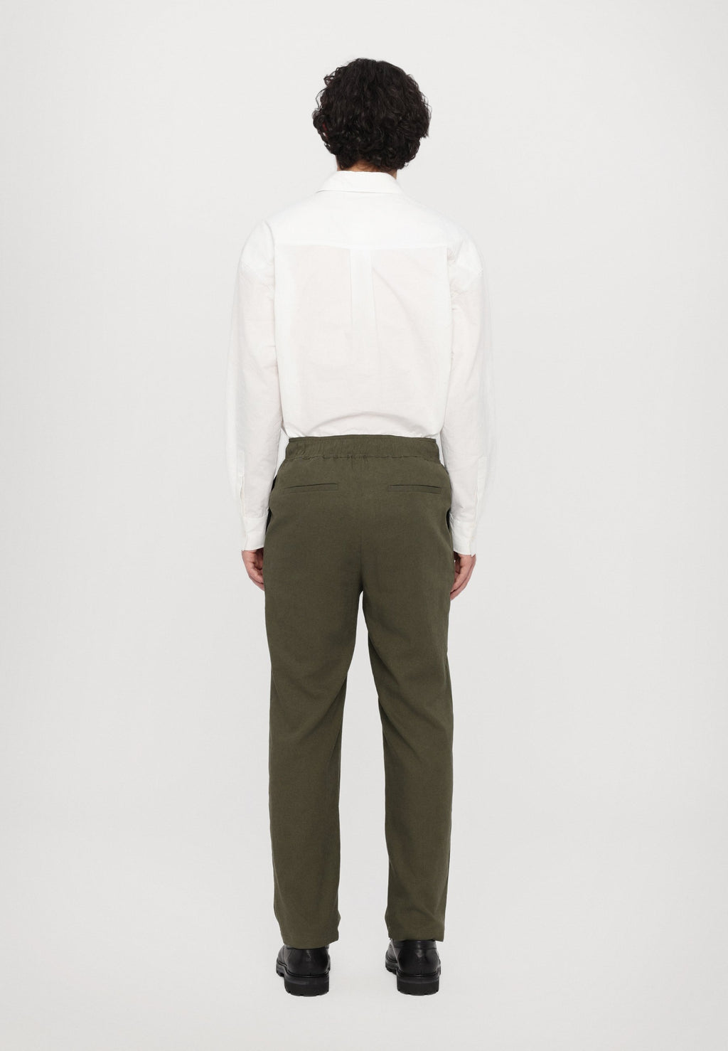 Essential Collective LINEN TROUSERS WITH DRAWSTRING PLEATS