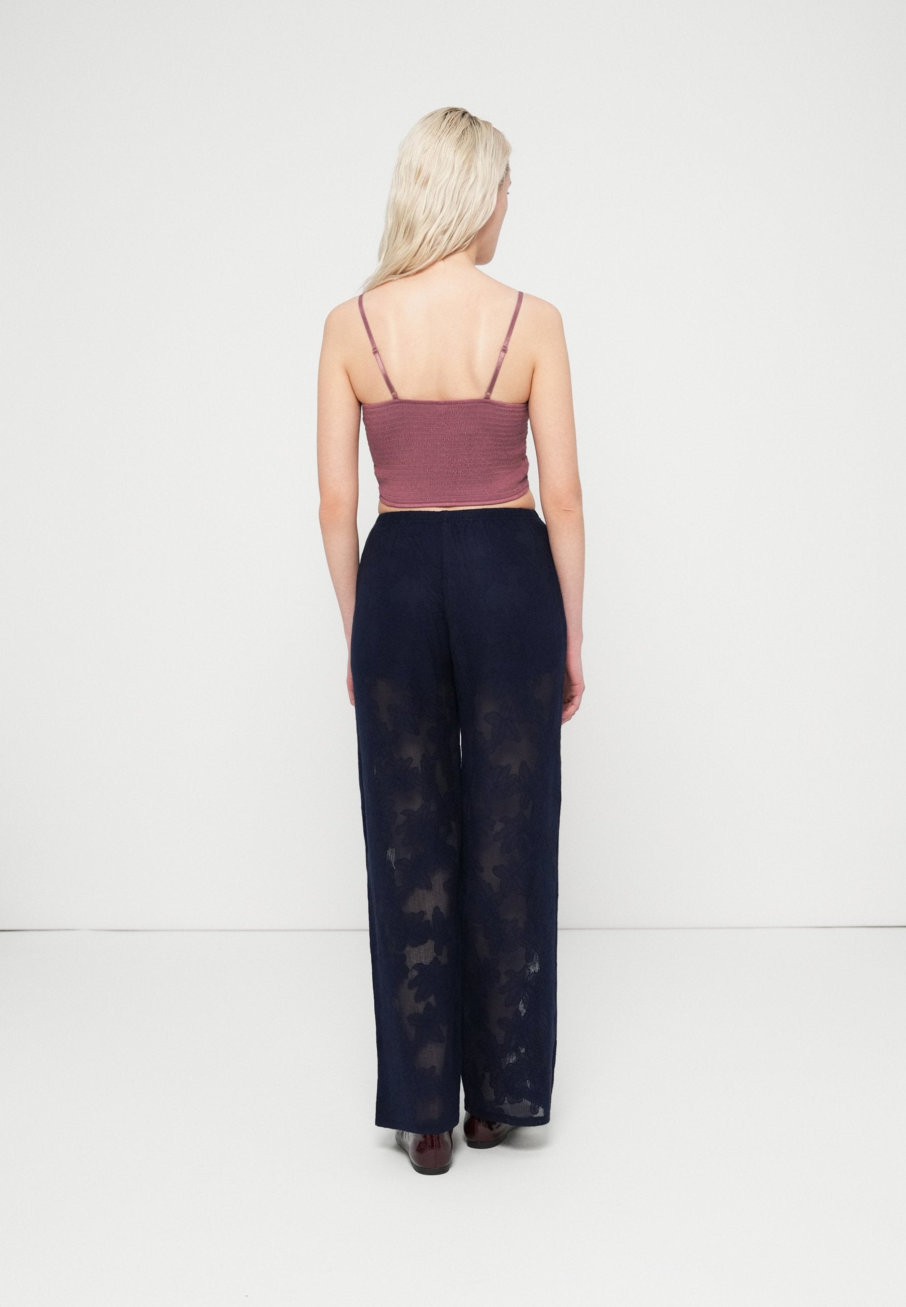ONLMIRABELLA WIDE LACE PANT JRS Media 4