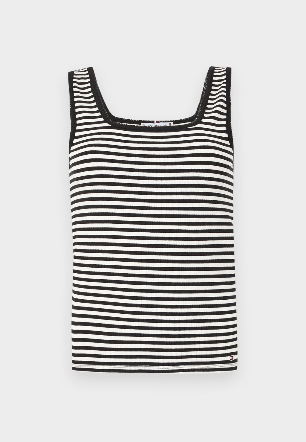 SLIM SQUARE TANK Media 1