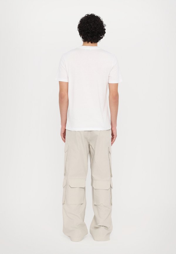 sandro EXPLORER