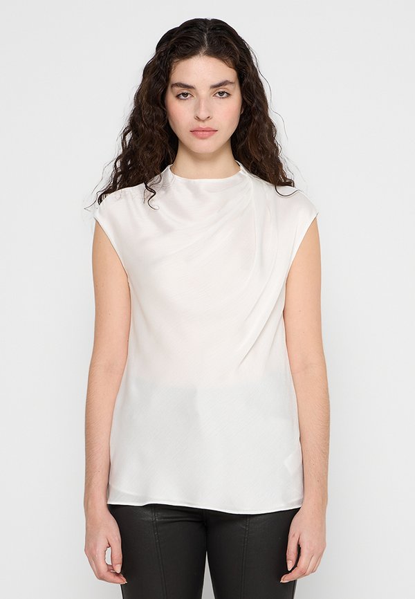 Ted Baker RINA