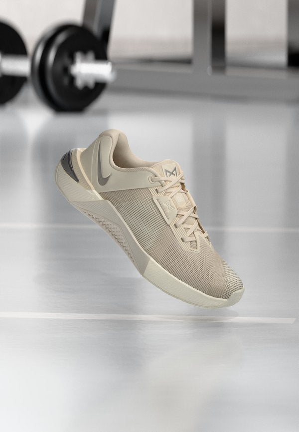 Nike Performance METCON 10 - Training shoe - lt orewood brn/mtlc silver coloured/phantom/sail/white