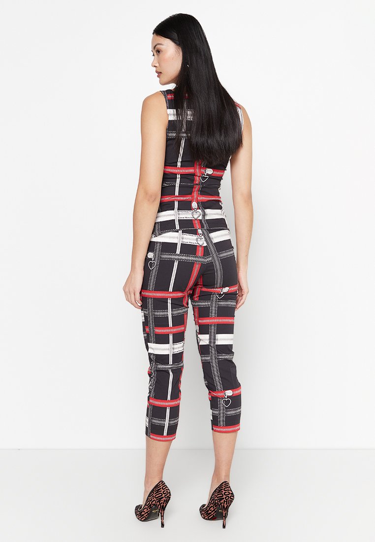 Love Moschino