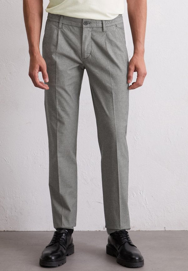 Marc O'Polo MODEL STIG PLEATS SHAPED