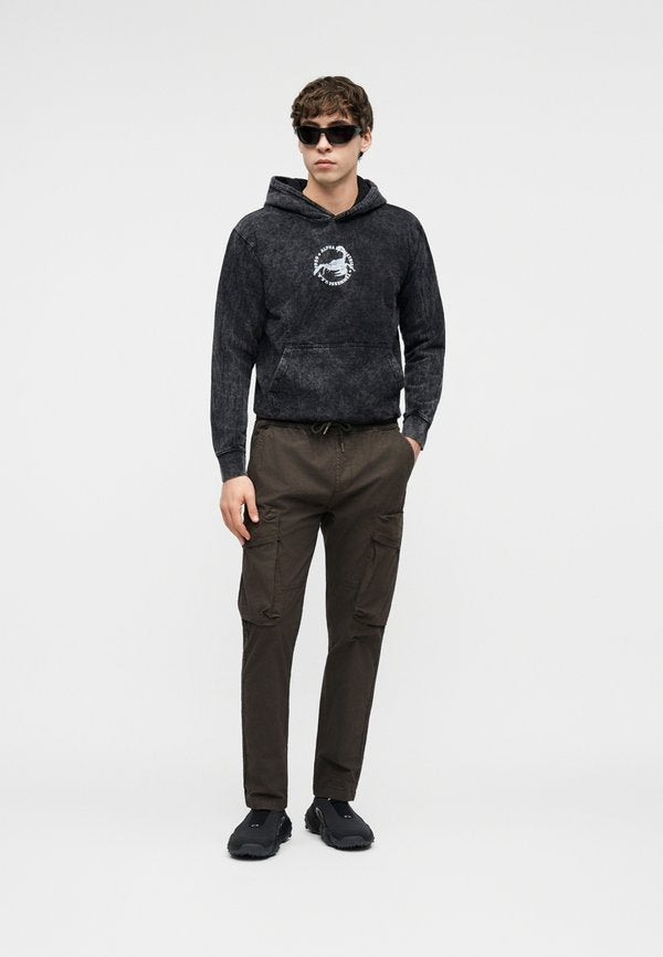 Alpha Industries DIVISION