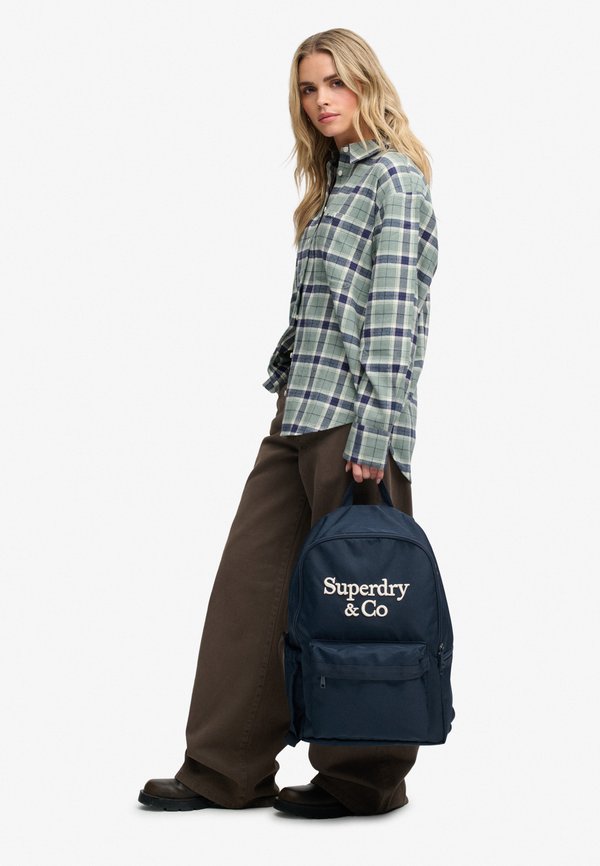 Superdry & Co SUPERDRY COMPANY LOGO BACKPACK.. - Rucksack - eclipse navy off white