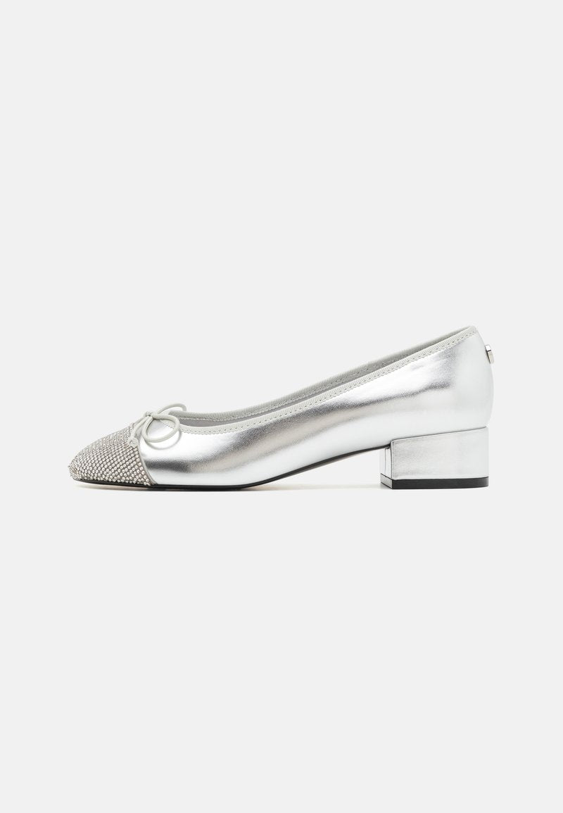 CHERISH - Steve Madden - View 1