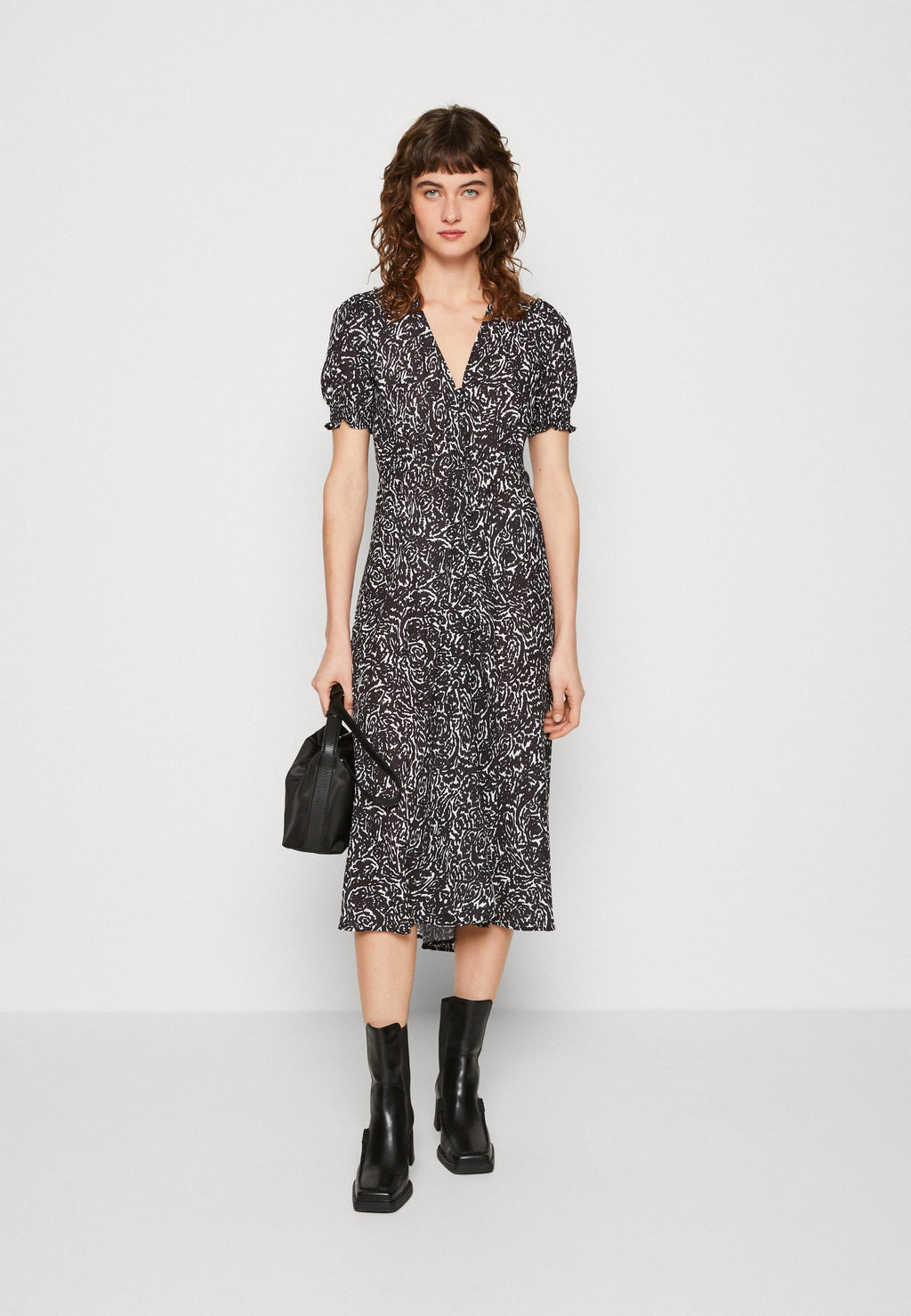 Replay DRESS