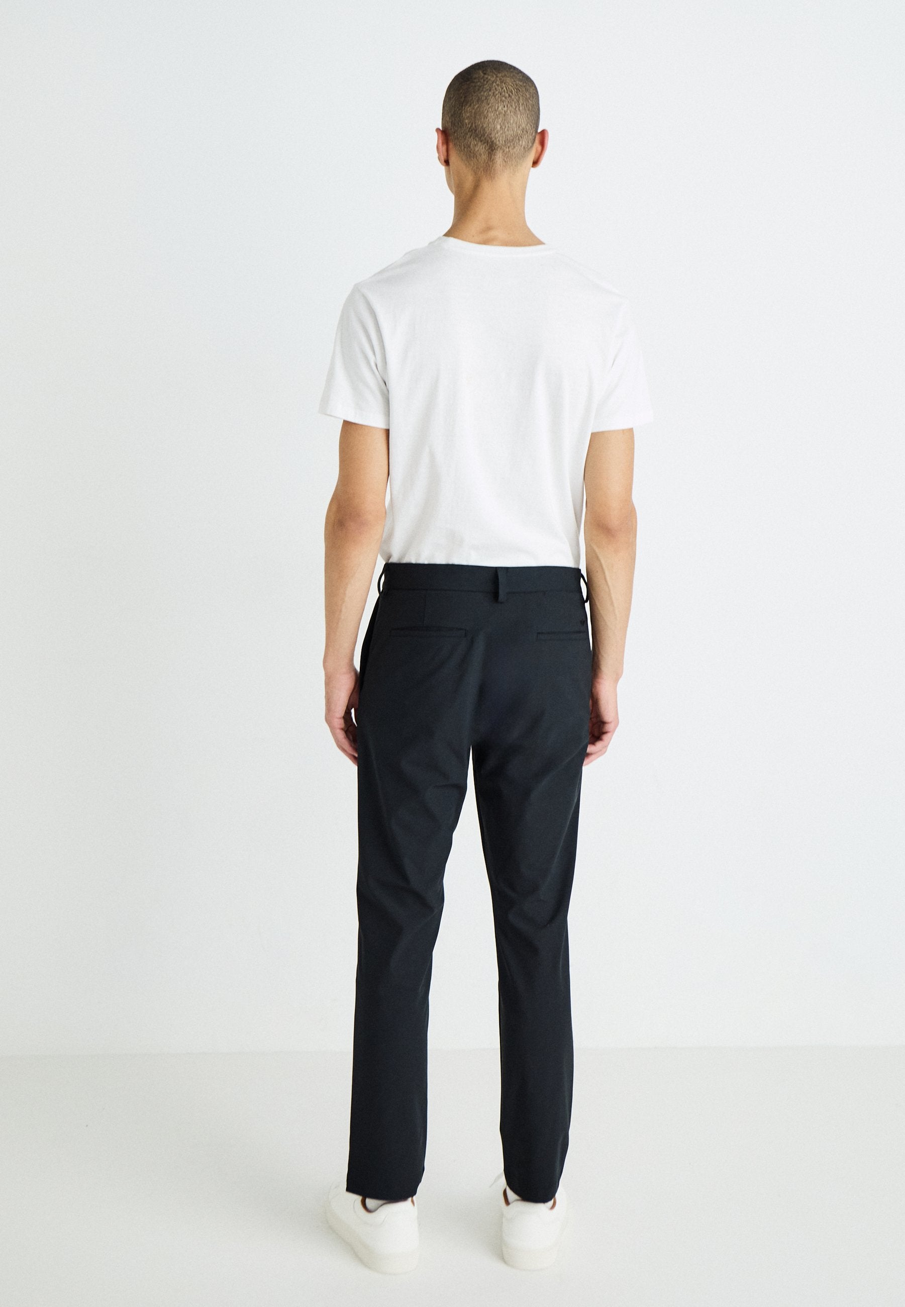 DOCKERS GO AIRWEAVE