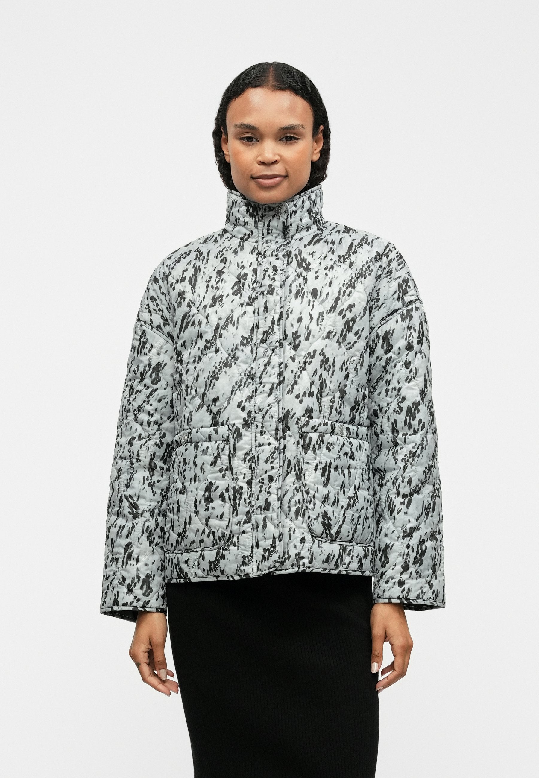 QUILTED ANIMAL JACKET Media 3