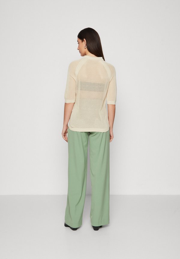 Vero Moda Tall VMLEXSUNMESH 2/4 BUTTON