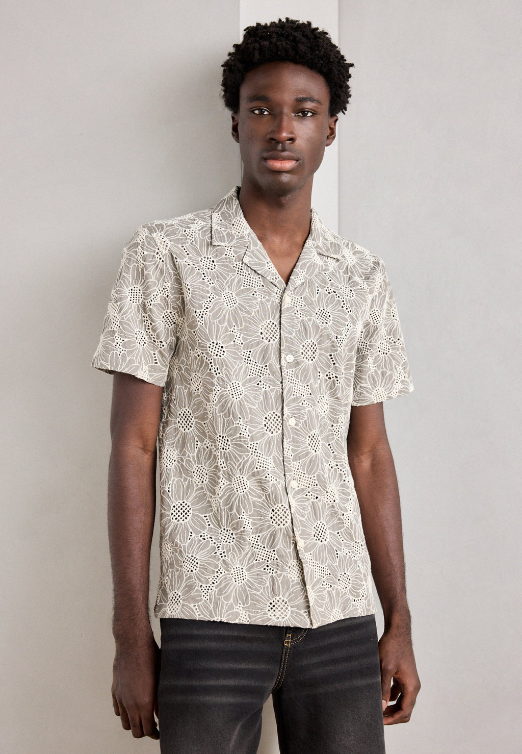 SUNFLOWER SHIRT Media 3