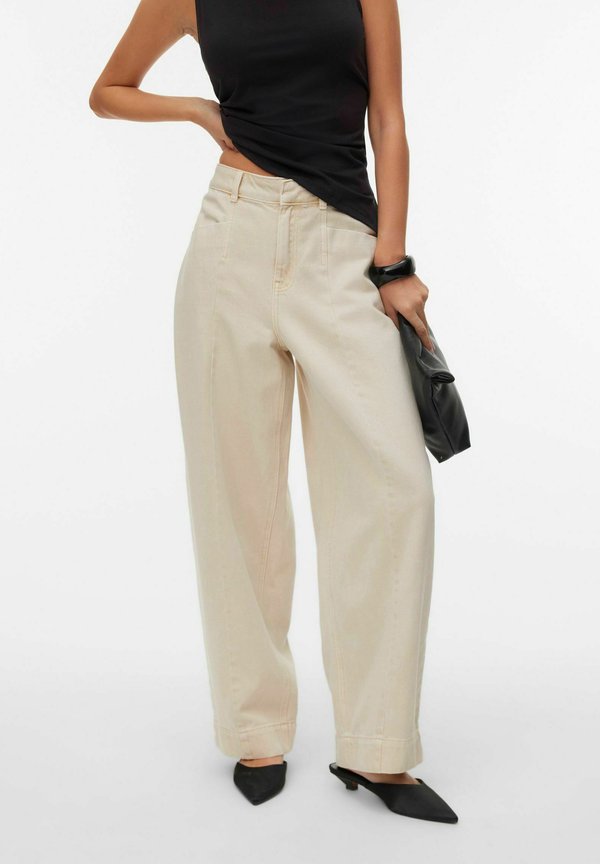 Vero Moda JEANS VMZELDA HIGH RISE BARREL FIT JEANS - Wide Leg - cement