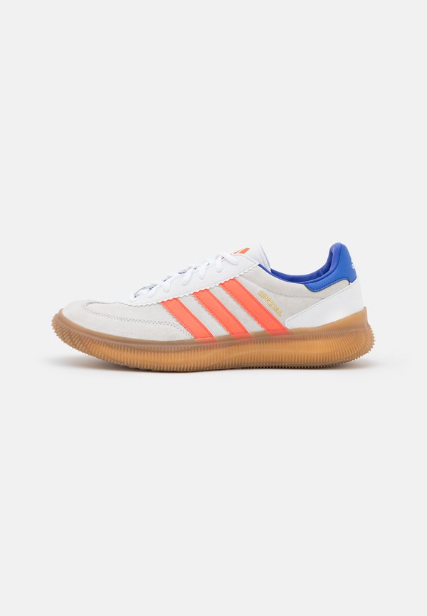 adidas Performance HB SPEZIAL PRO - Handball shoes - footwear white/solar red/sonic ink