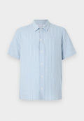 AVAN SHIRT Media 1