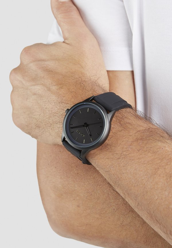 s.Oliver SPORT SILICONE - Watch - schwarz