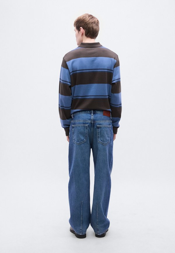 Calvin Klein Jeans BARREL