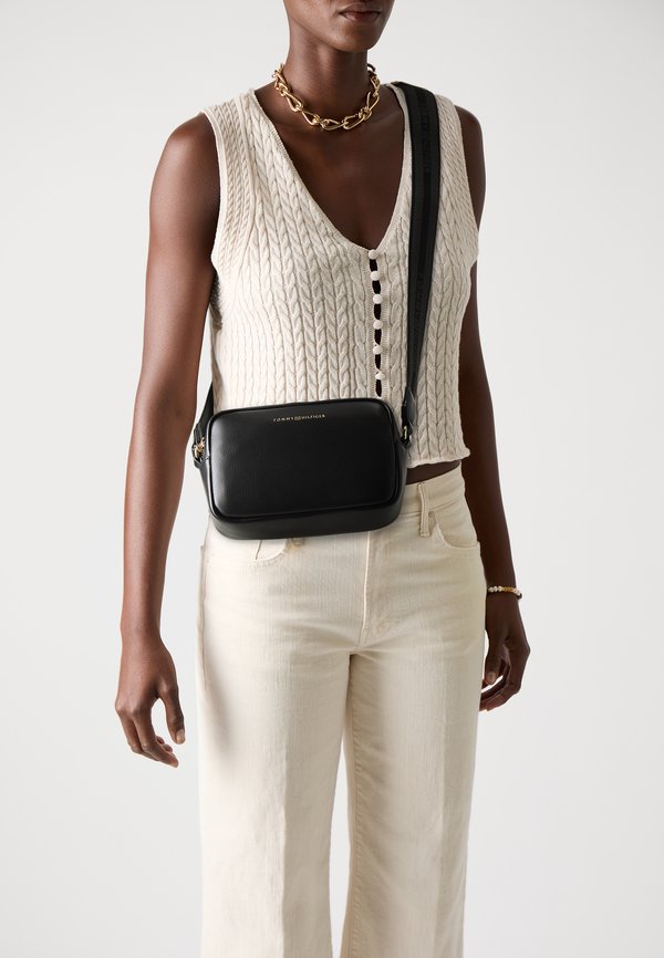 Tommy Hilfiger LOGOTAPE CAMERA BAG - Cross body bag - black