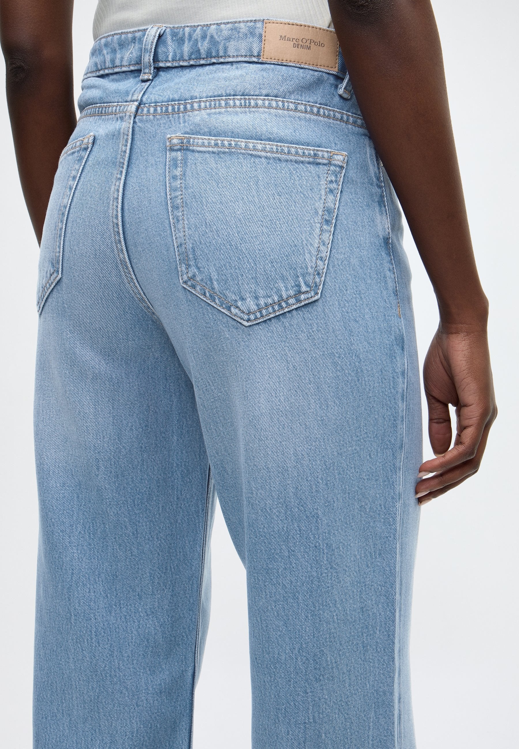 Marc O'Polo DENIM GRETHE, DENIM TROUSERS, HIGH WAIST, LOOSE FLARE