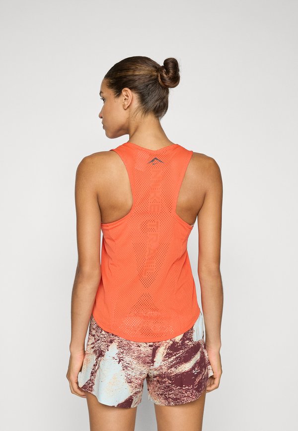 Nike Performance TRAIL SINGLET