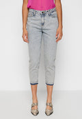 Armani Exchange Jeans Tapered Fit Media 1