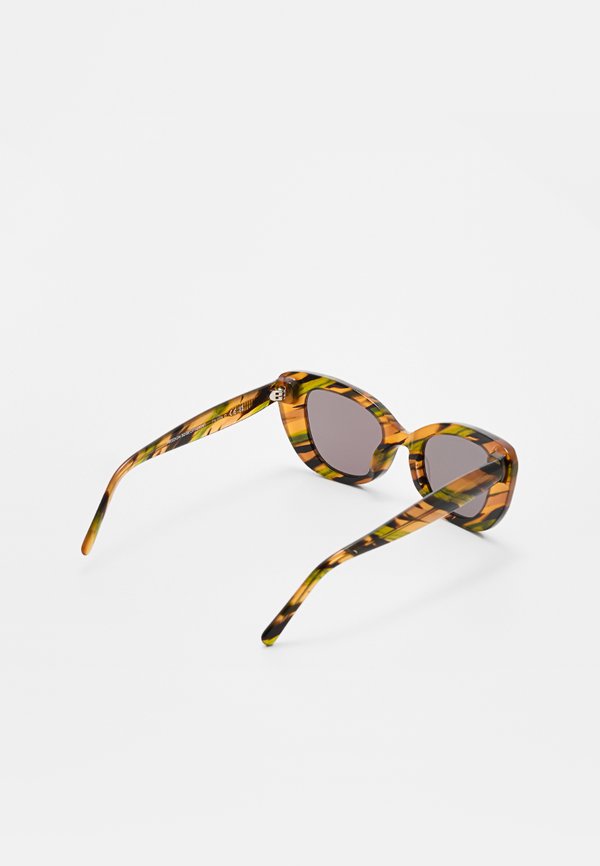 MR.BOHO JUNGLE CAPARICA