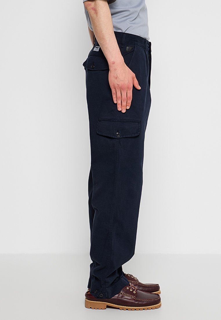 LOIS Jeans
