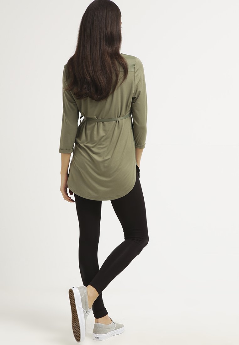 Esprit Maternity