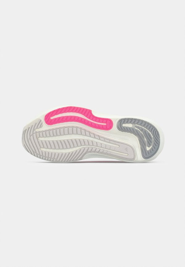 adidas Performance SUPERNOVA RISE 3