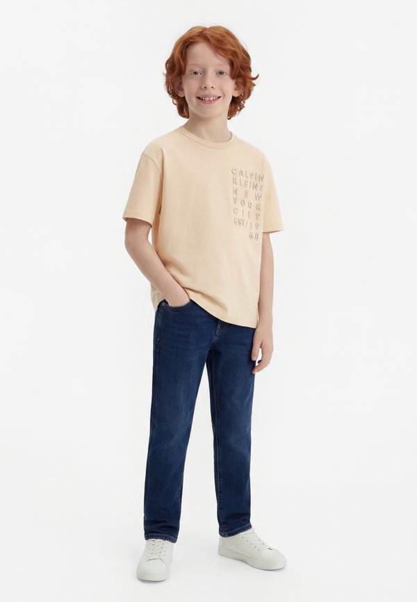 Calvin Klein Jeans SQUARE LOGO