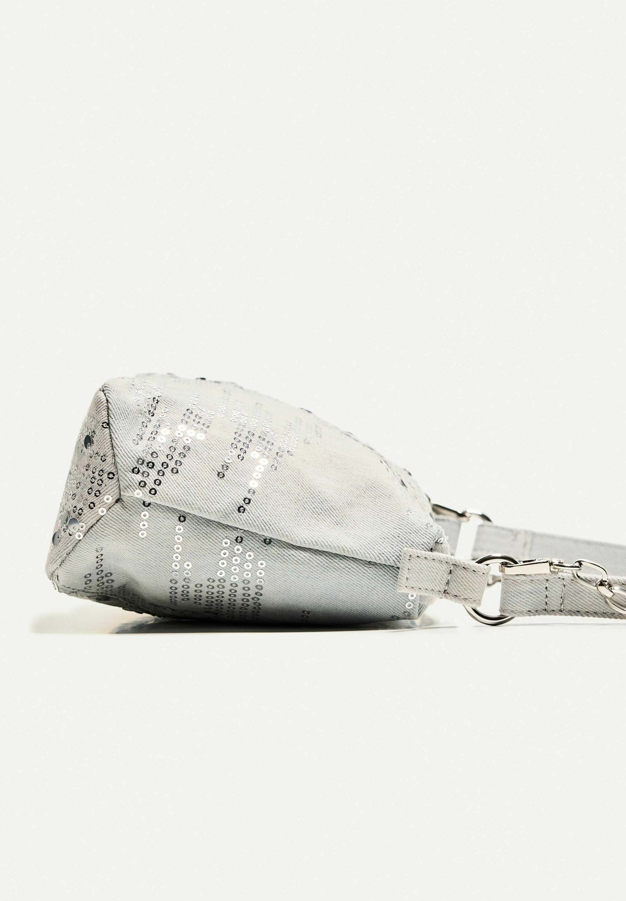 Bershka SEQUINNED