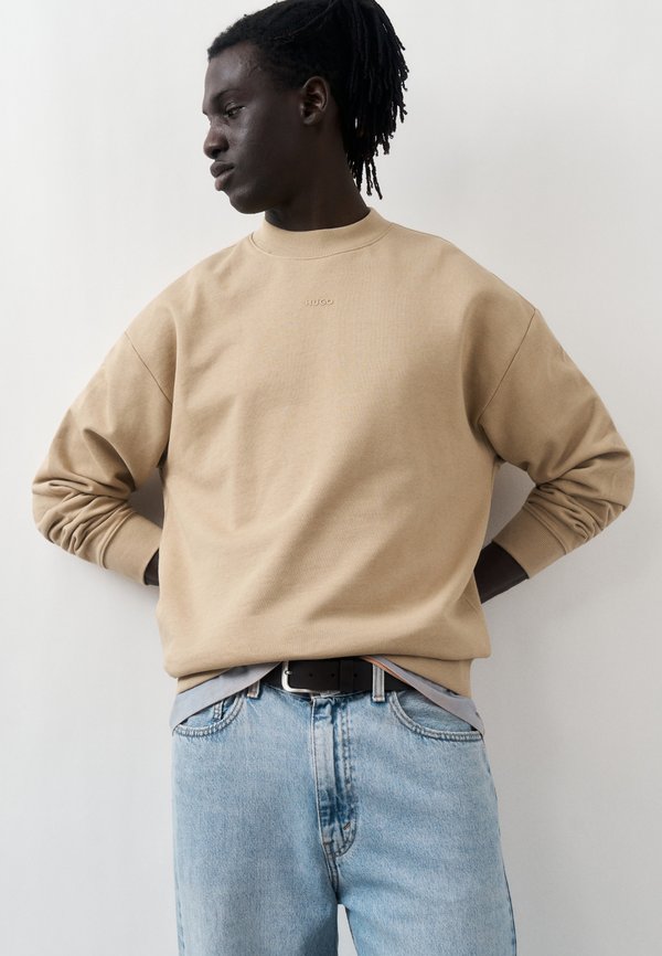 HUGO DAPO CREW