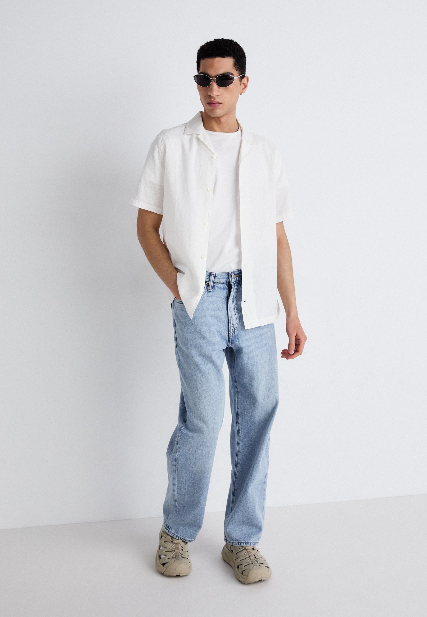 GAP STANDARD RESORT COLLAR