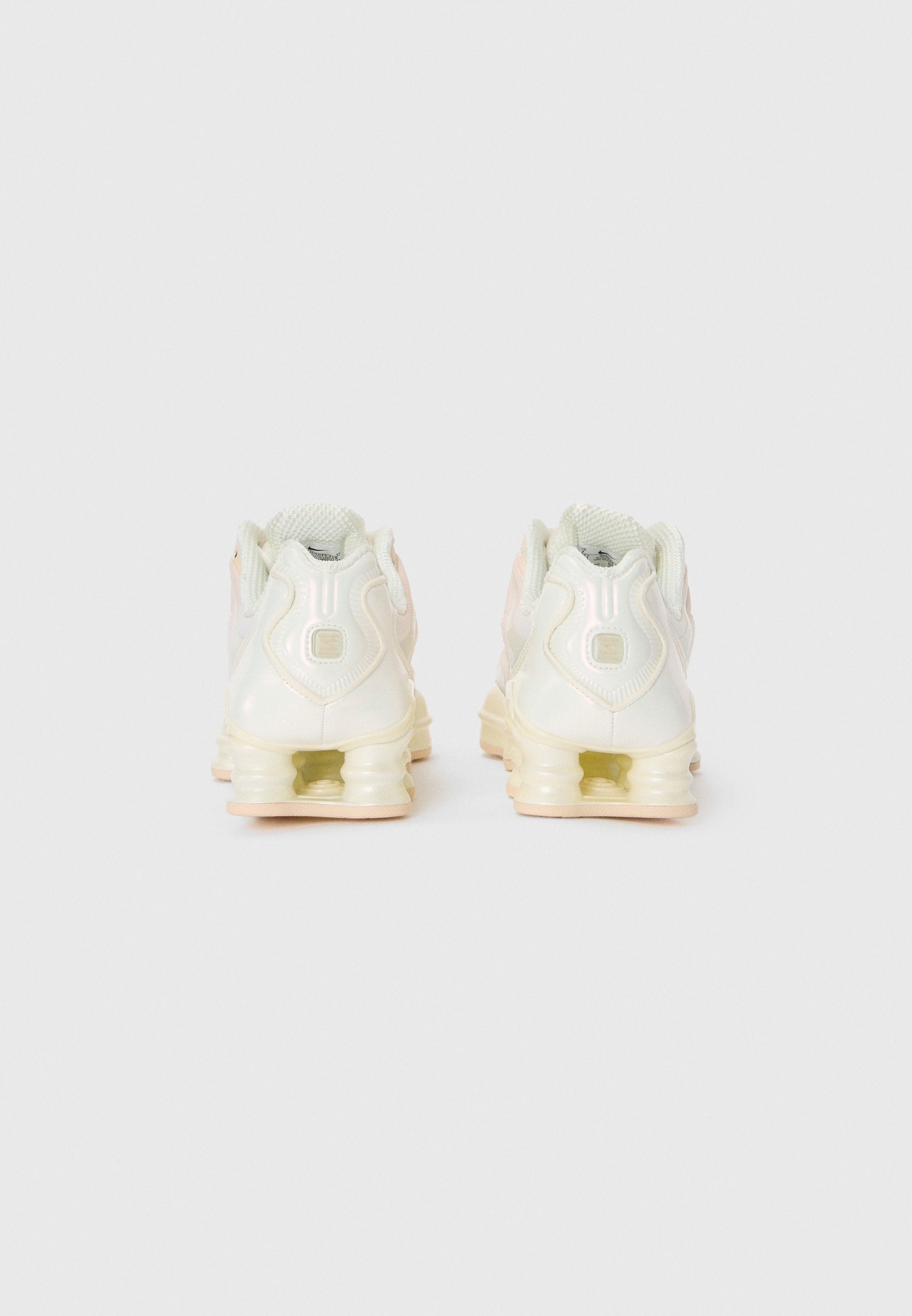 Nike Sportswear SHOX TL NA8