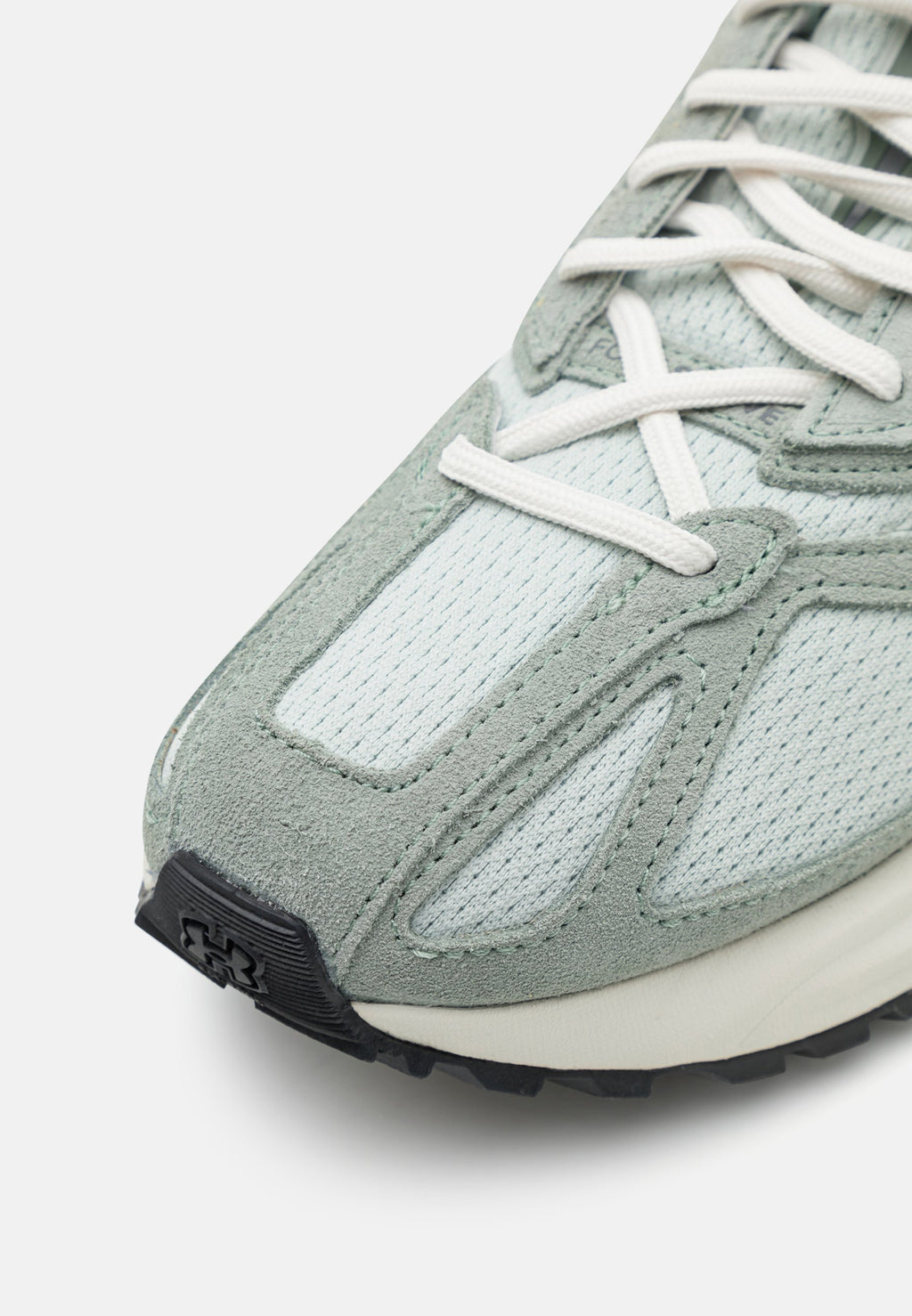 Under Armour APPARITION