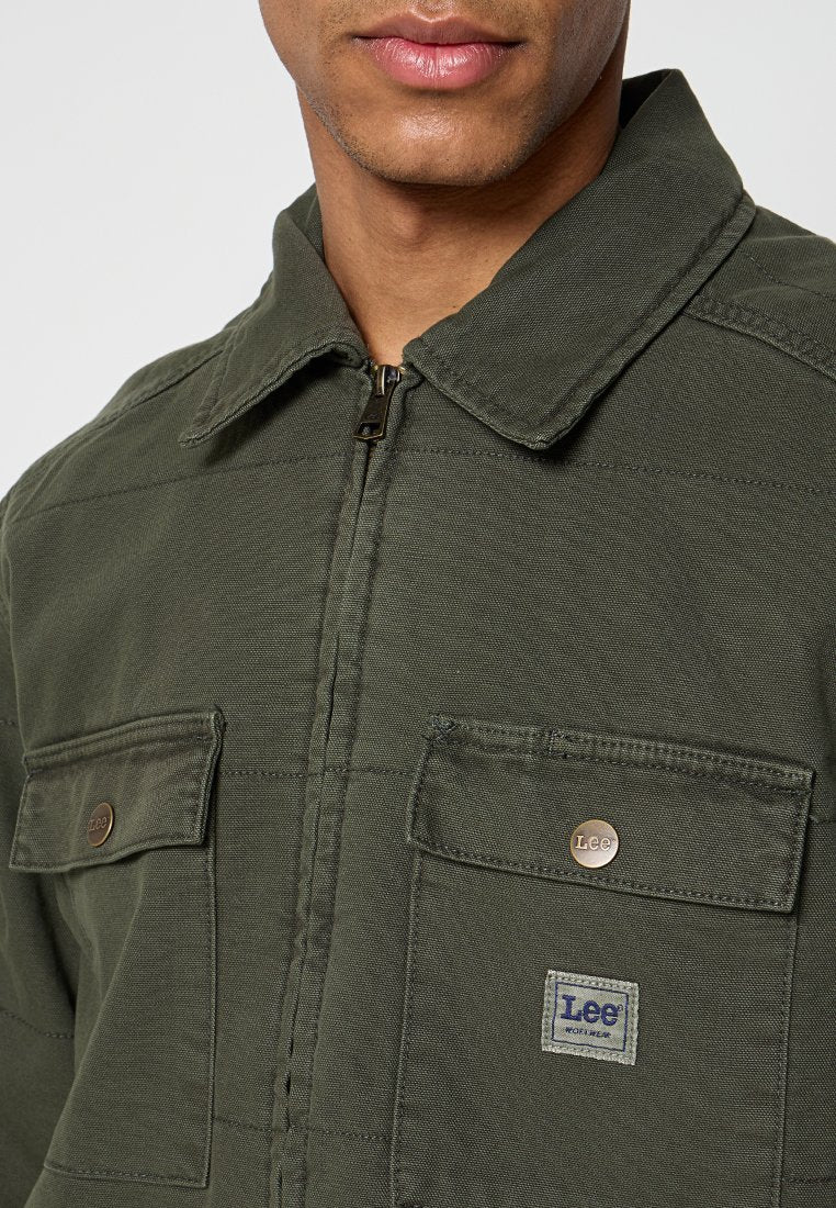 Lee