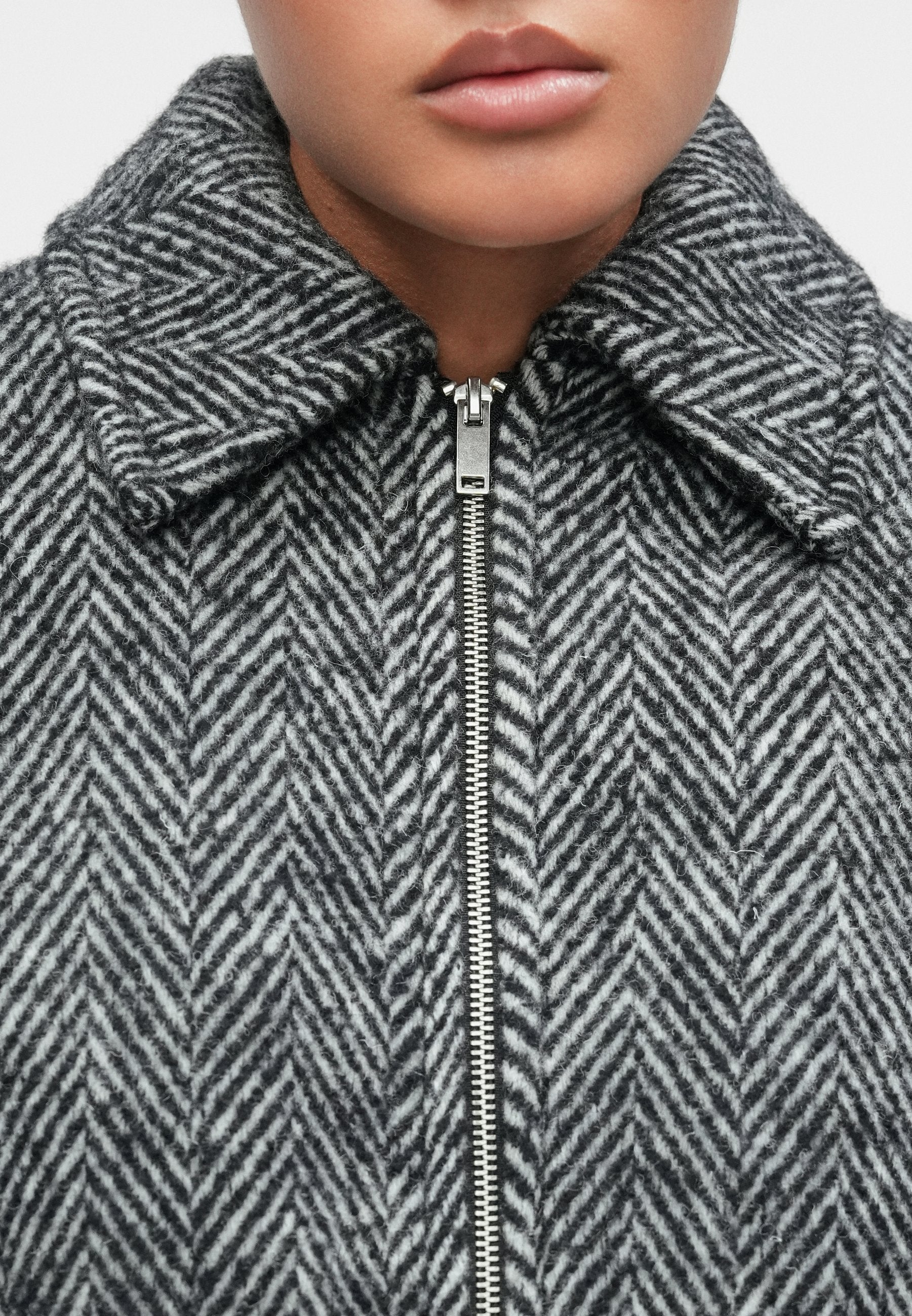 Abercrombie & Fitch BUBBLE HEM SHORT COAT HERRINGBONE